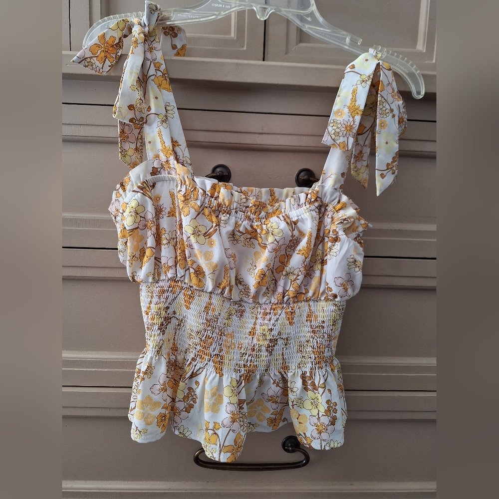 Forever 21 Floral Crop Top Size Small
